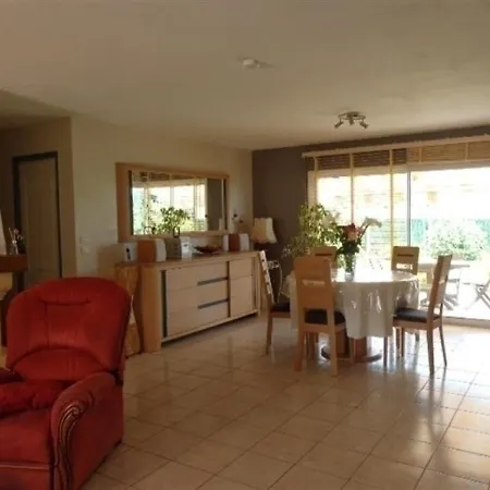 Dom wakacyjny House Magnifique De Standing T5, Dans Quartier D'angles *