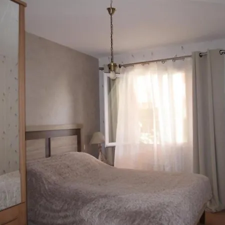 House Magnifique De Standing T5, Dans Quartier D'angles Angles (Vendee)