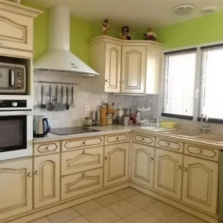 House Magnifique De Standing T5, Dans Quartier D'angles * Angles (Vendee)