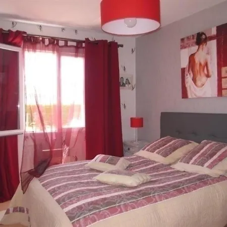 House Magnifique De Standing T5, Dans Quartier D'angles Angles (Vendee)