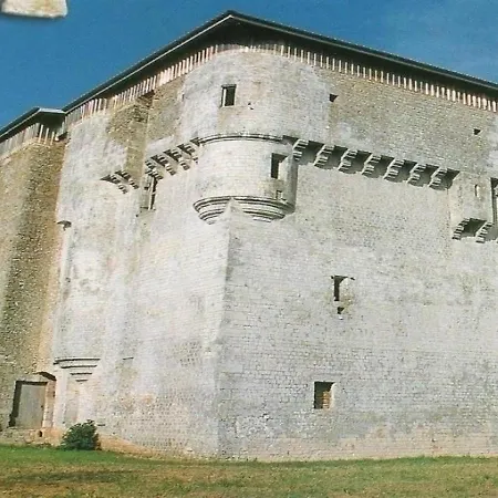 House Magnifique De Standing T5, Dans Quartier D'angles Angles (Vendee)